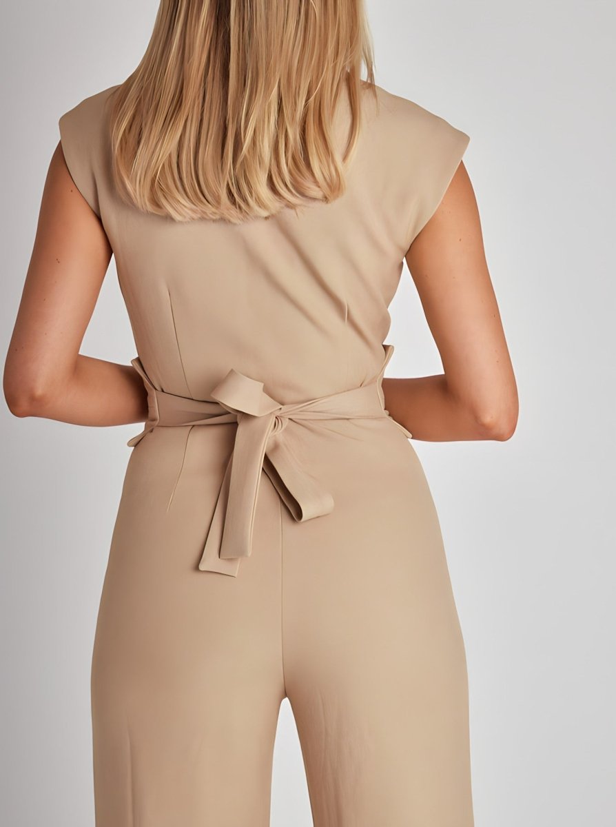 Jennifer - Ärmlös jumpsuit med knäppning i midjan - Venneris